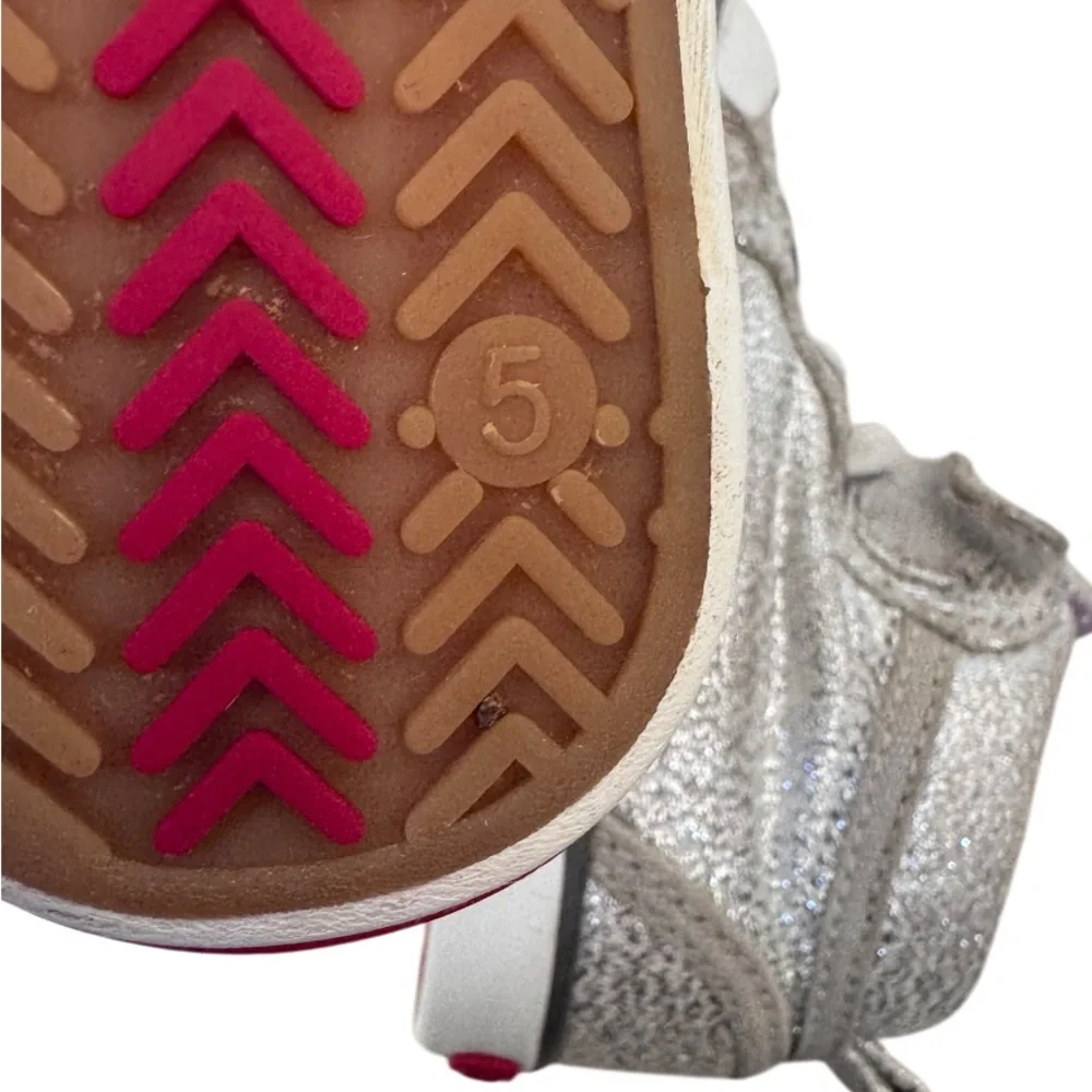 SEE KAI RUN SILVER glitter high top sneakerss girl’s tennis shoes size 5